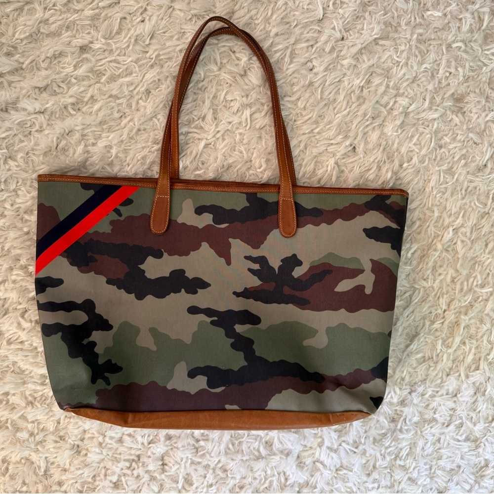 Barrington Camo Diaper Camo Tote